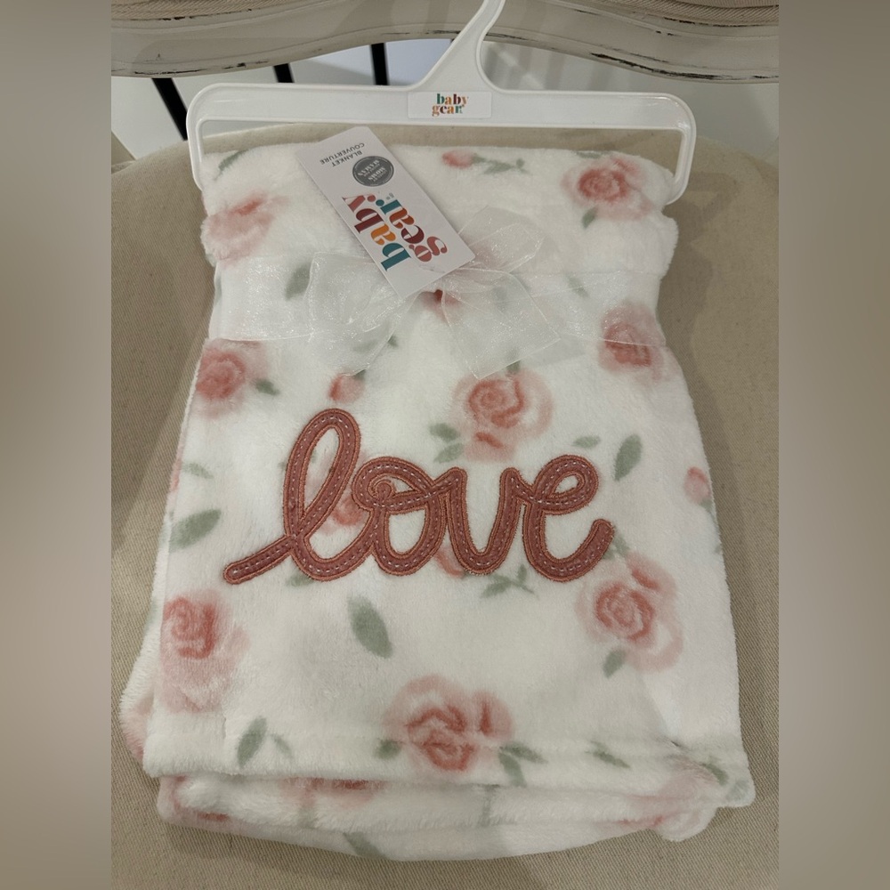 Sweet Roses Floral Soft Plush Baby Blanket with Love Embroidery NWT